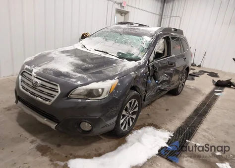 2015 Subaru Outback 2.5I Limited z USA, uszkodzony, nr VIN 4S4BSBLC4F3239641